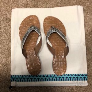 Tory Burch “Thora” silver flip flop sandals